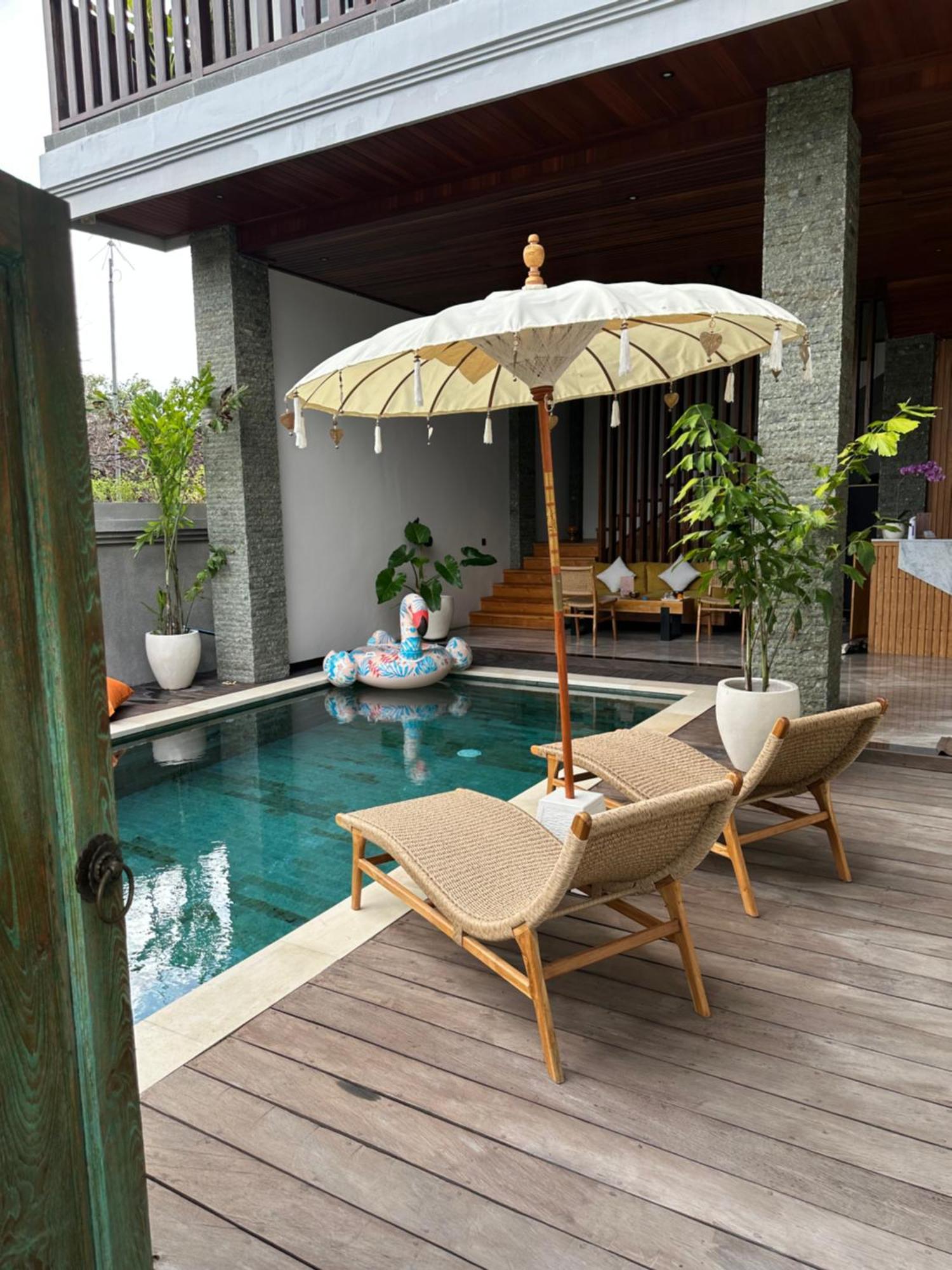Tropical Beach House Bali Seminyak Exteriör bild
