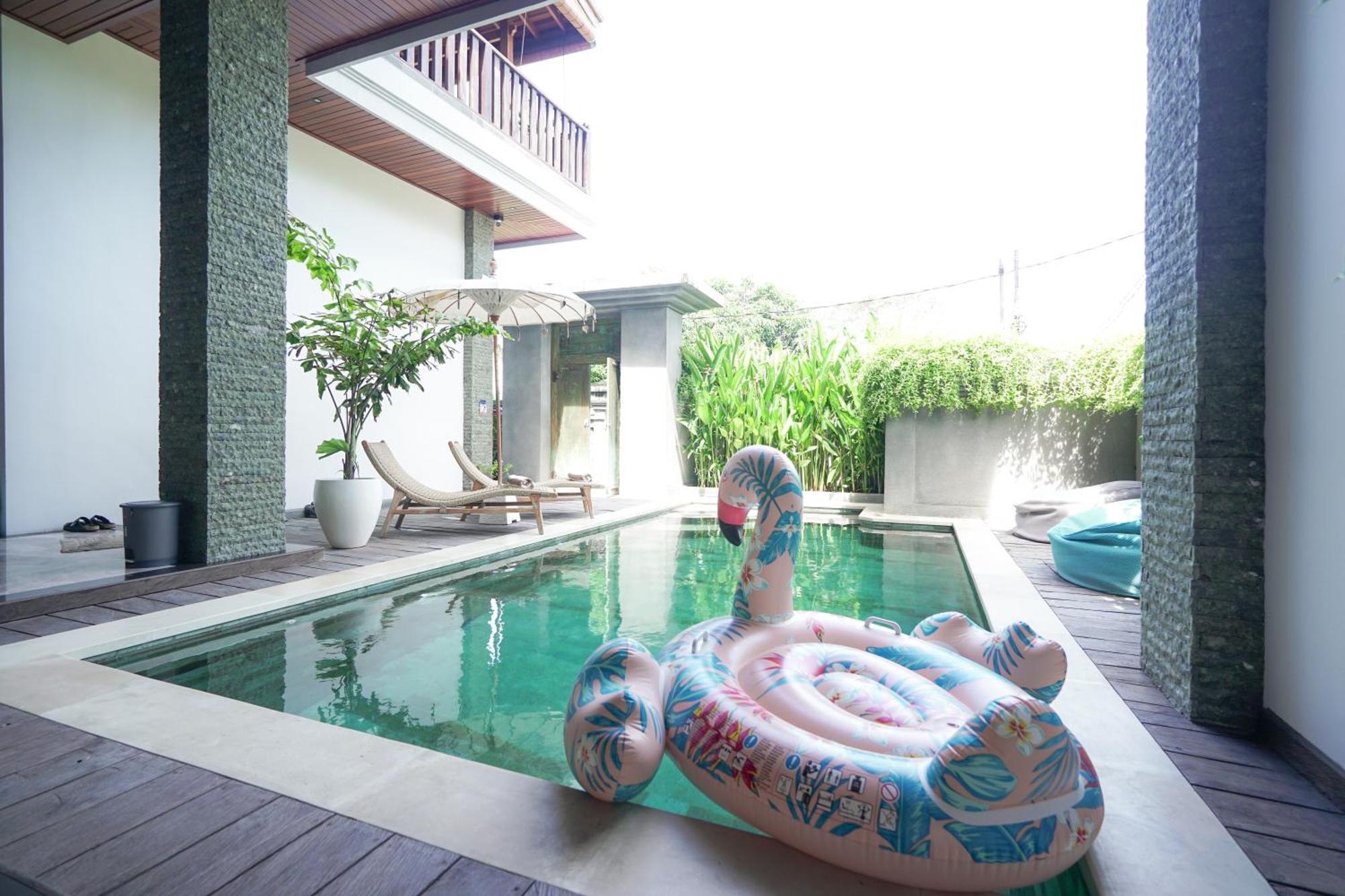 Tropical Beach House Bali Seminyak Exteriör bild